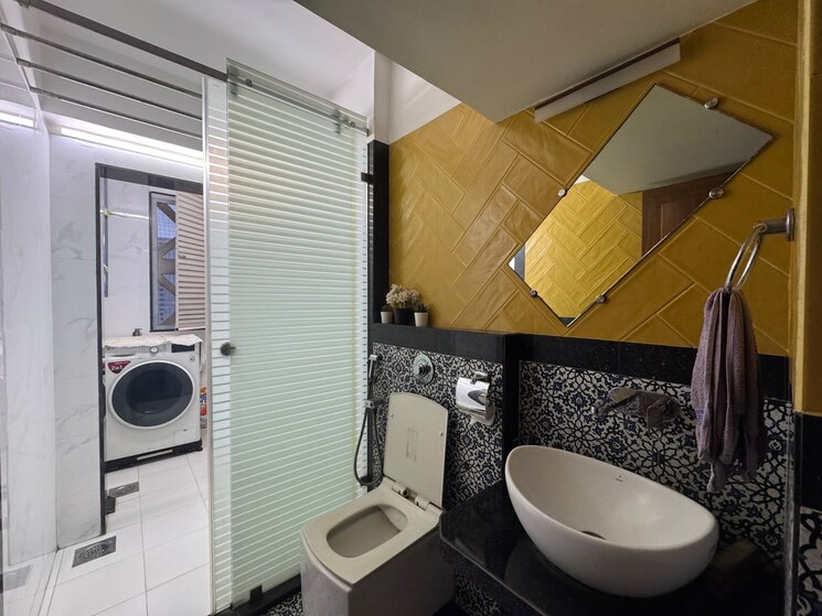 Team Area, serenity-heights 4 Bedroom 1500 Sq.Ft. Apartment In Malad West Mumbai 8982327