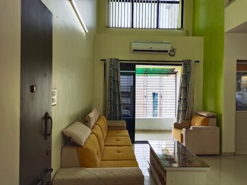 Team Area in 3 BHK Apartment at Shree Krishna Paradise, Kharghar – for Sale