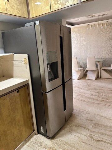 Staircase in 3 BHK Apartment at Akshay Girikunj, Andheri West – for Rent