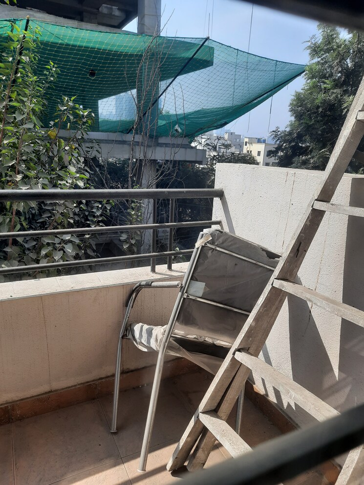 Balcony, riswadkar-prestige-panorama 3 Bedroom 1300 Sq.Ft. Apartment In Mundhwa Pune 8982385