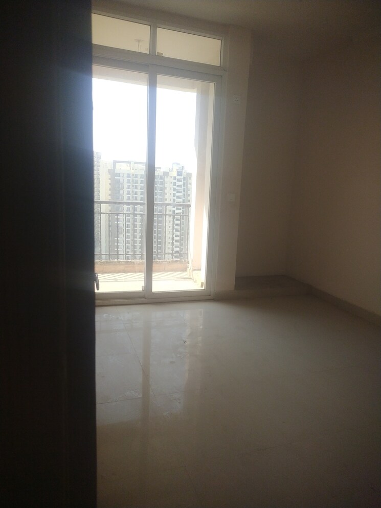 Room, tech zone 4 greater noida 2 Bedroom 805 Sq.Ft. Apartment In Tech Zone 4 Greater Noida Greater Noida 8982406