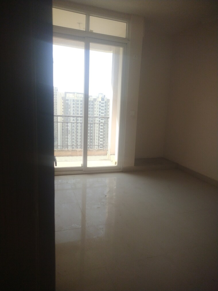 Room, tech zone 4 greater noida 2 Bedroom 805 Sq.Ft. Apartment In Tech Zone 4 Greater Noida Greater Noida 8982406
