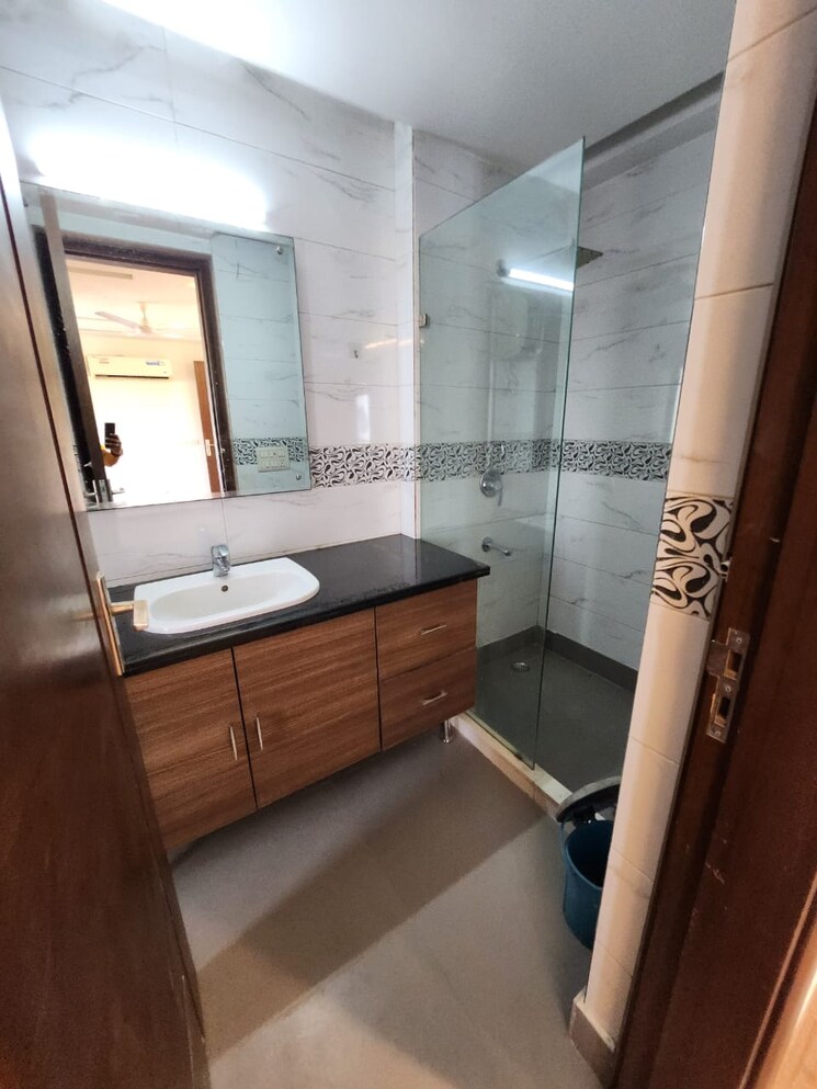 Kitchen, anant-raj-hauz-khas-apartment 3 Bedroom 2250 Sq.Ft. Apartment In Hauz Khas Delhi 8982423