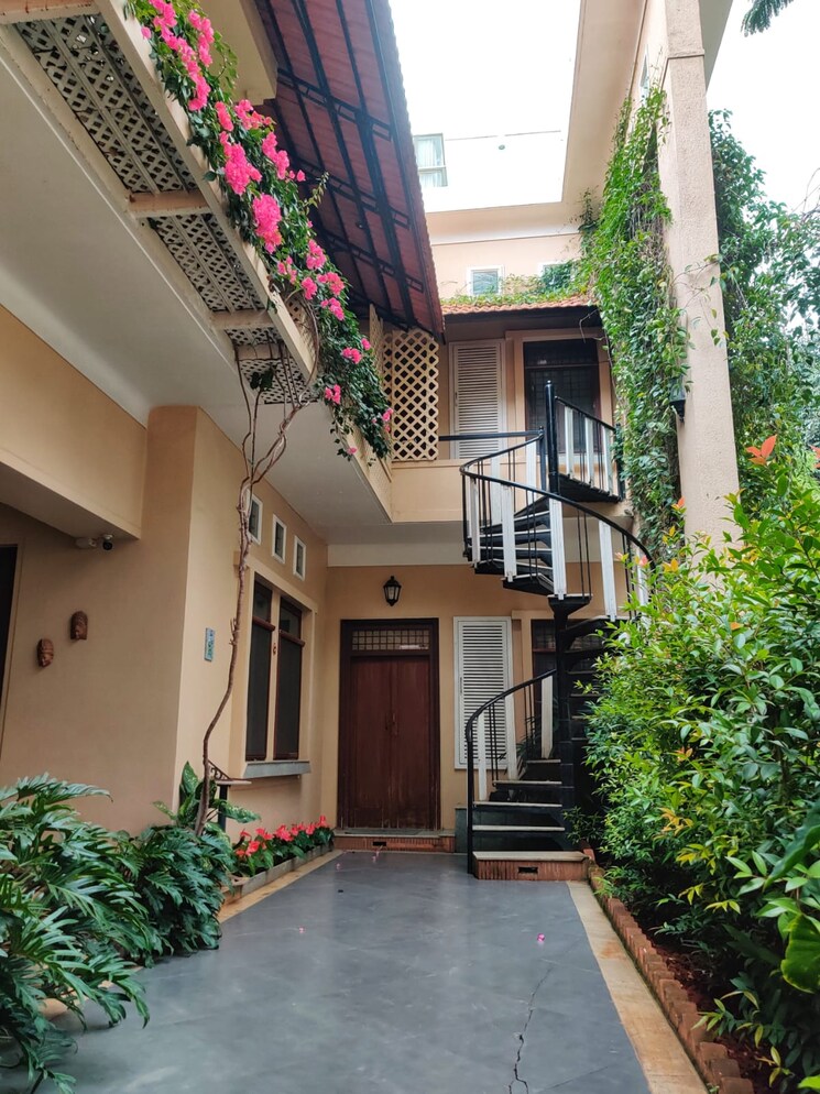 Exterior View, brigade-lavelle-1 1 RK 650 Sq.Ft. Apartment In Lavelle Road Bangalore 8982457