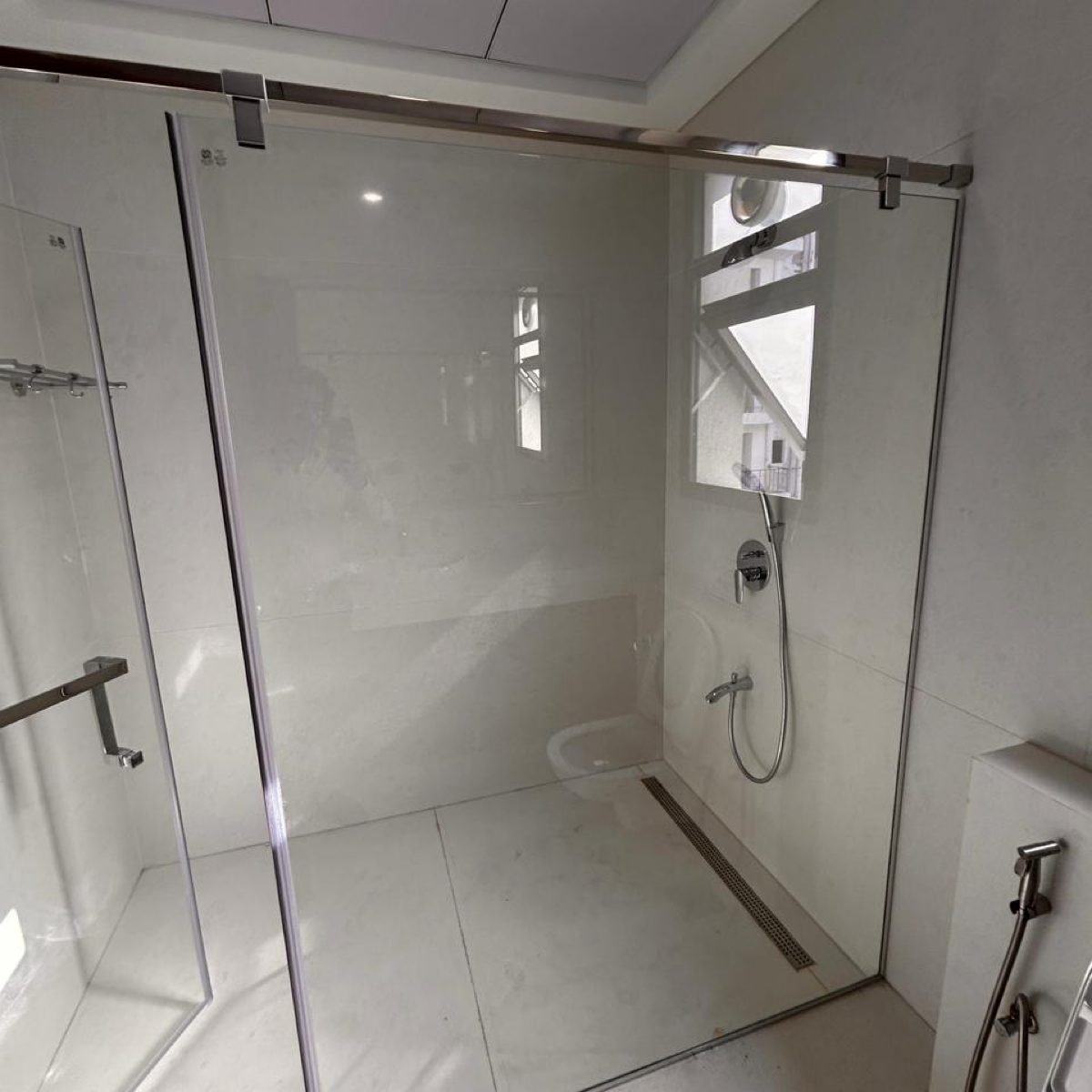 4 BHK + Servant Room Builder Floor For Rent in Sushant Lok I