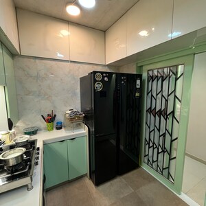 Team Area in 2.5 BHK Apartment at Lalani Meadow Park, Jogeshwari West – for Sale