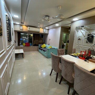 2.5 BHK Apartment For Sale in Lalani Meadow Park, Jogeshwari West