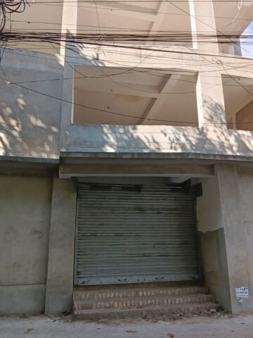 Kitchen in  Shop at Park Street – for Rent