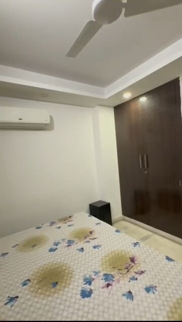 Room in 2 BHK Builder Floor at Vasant Kunj – for Sale
