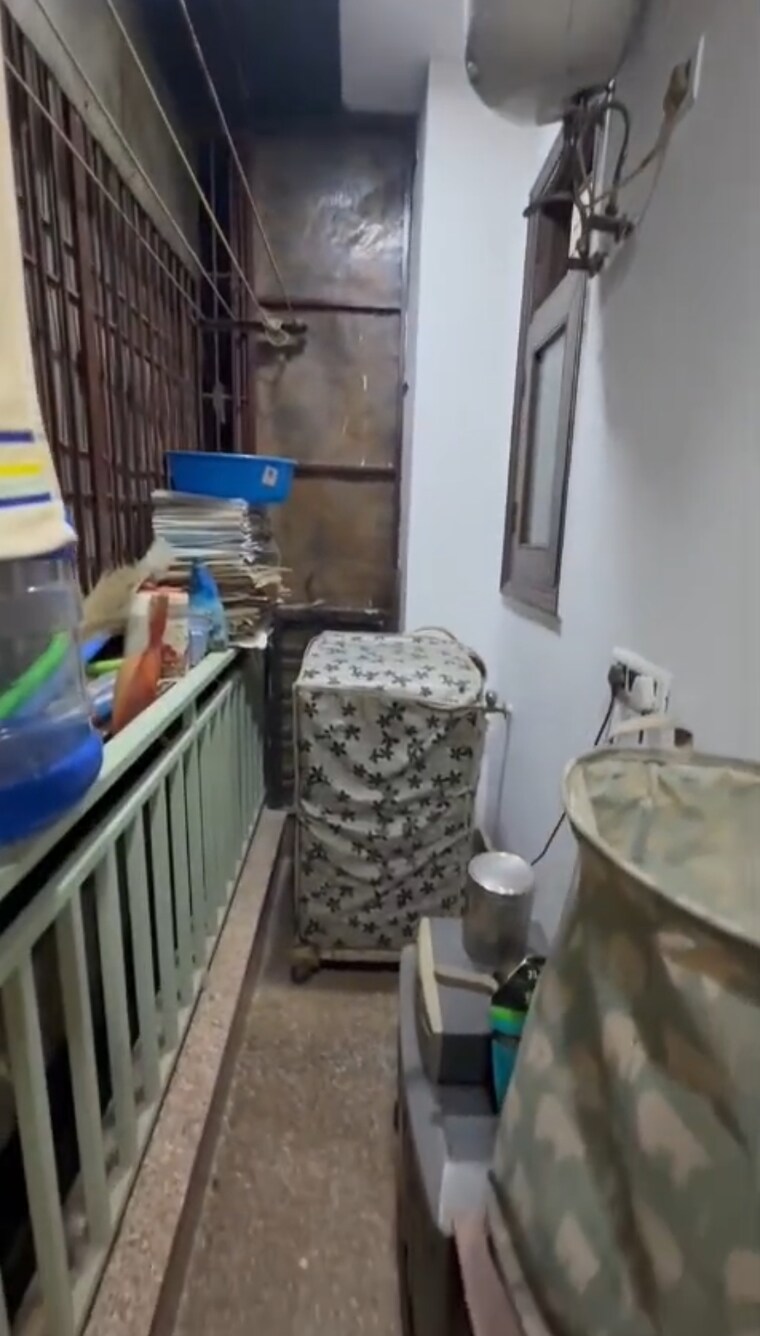 Balcony, vasant kunj 2 Bedroom 800 Sq.Ft. Builder Floor In Vasant Kunj Delhi 8982554