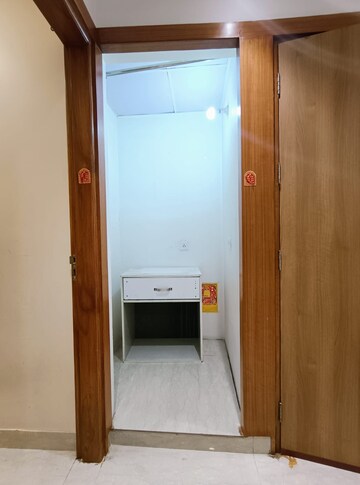 Bathroom in 3 BHK Builder Floor at RWA Residential Society Sector 46, Sector 46 – for Rent