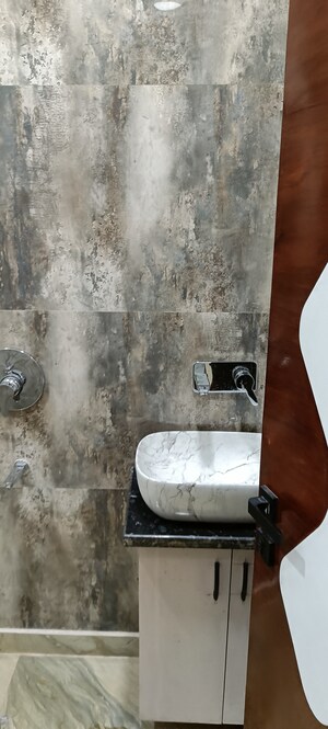 Bathroom in 3 BHK Builder Floor at Rohini Sector 7 – for Sale
