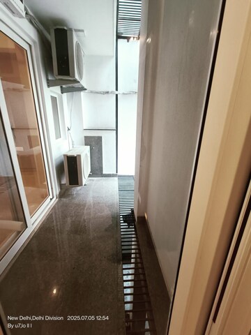  3 BHK Builder Floor at Shivalik Colony – for Rent