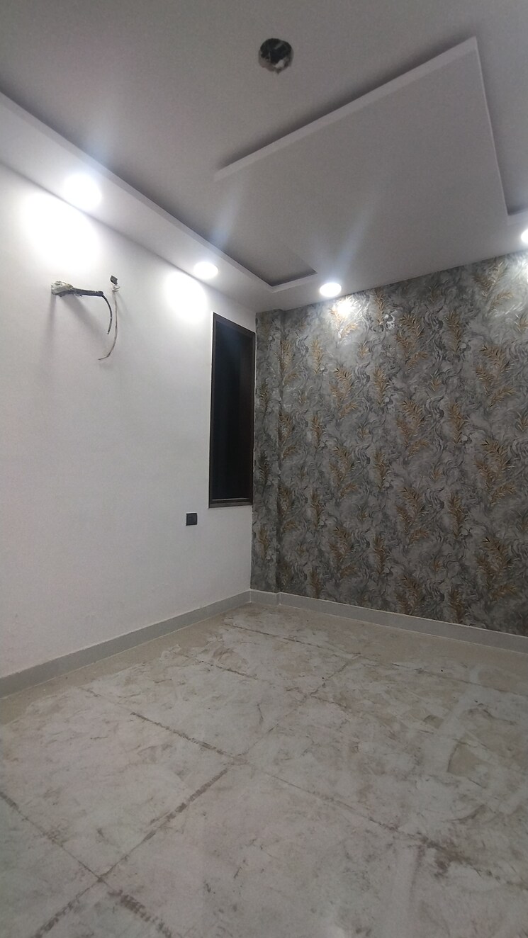 Room, govindpuri 3 Bedroom 950 Sq.Ft. Builder Floor In Govindpuri Delhi 8982697