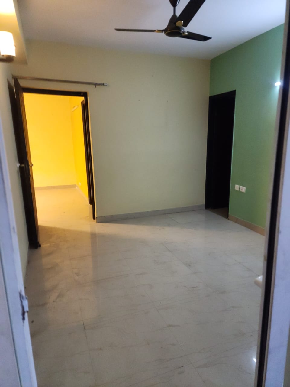 2 BHK + Study Room Apartment For Sale in Nimbus The Hyde park