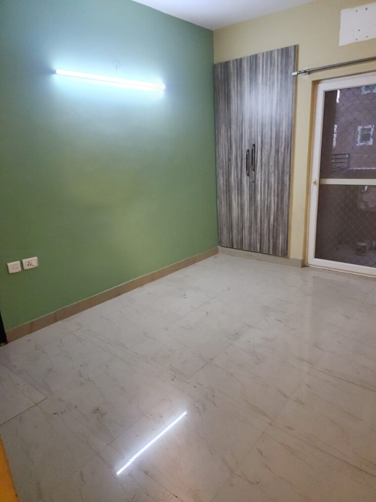 Room, nimbus-the-hyde-park 2 Bedroom 1080 Sq.Ft. Apartment In Sector 78 Noida 8982723