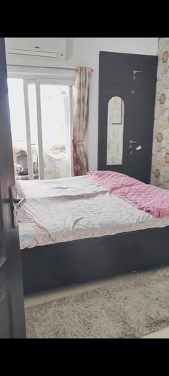 2 BHK + Study Room Apartment For Sale in Nimbus The Hyde park