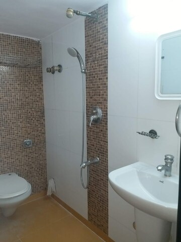Bathroom in 1 BHK Apartment at Andheri West – for Rent