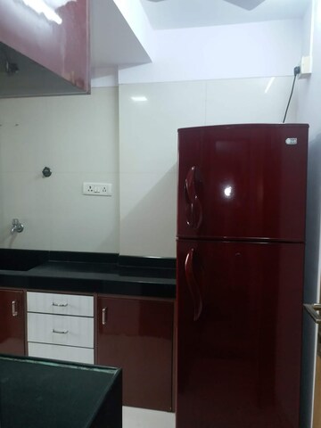 Furnished Amenities in 1 BHK Apartment at Andheri West – for Rent