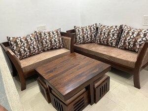 Living Room in 6+ BHK Independent House at Mullanpur – for Sale