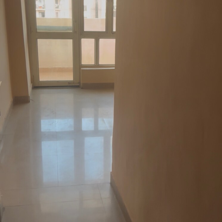 Room, supertech-eco-suites 2.5 Bedroom 1295 Sq.Ft. Apartment In Sector 137 Noida 8982756