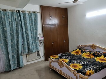 Bedroom in 3.5 BHK Apartment at ATS Green II, Sector 50 – for Rent