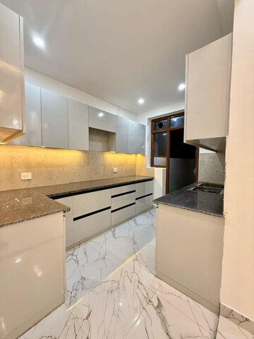 Kitchen in 3 BHK Builder Floor at M2K Symphony Floors, Sector 51 – for Sale