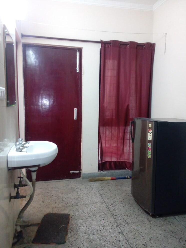 Bathroom, molarband 1 Bedroom 516 Sq.Ft. Apartment In Molarband Delhi 8982817
