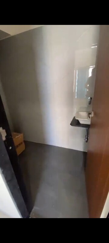 Bathroom in 1 BHK Apartment at Shukhkarta Apartment, Vikhroli East – for Rent