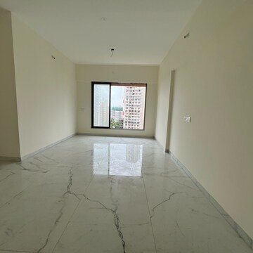 Room in 3.5 BHK Apartment at Sheth Auris Serenity Tower 3, Kanch Pada – for Sale