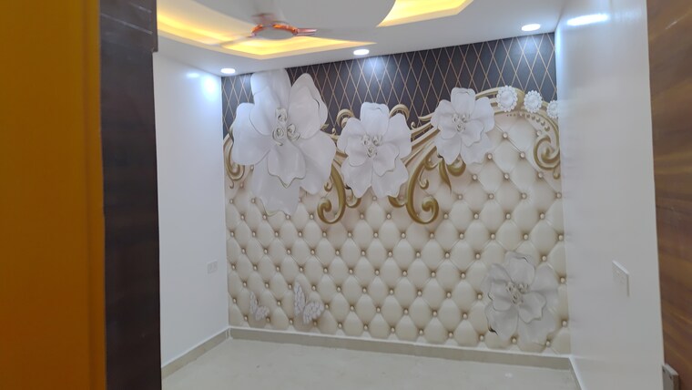 Room, dwarka mor 4 Bedroom 125 Sq.Yd. Builder Floor In Dwarka Mor Delhi 8982830