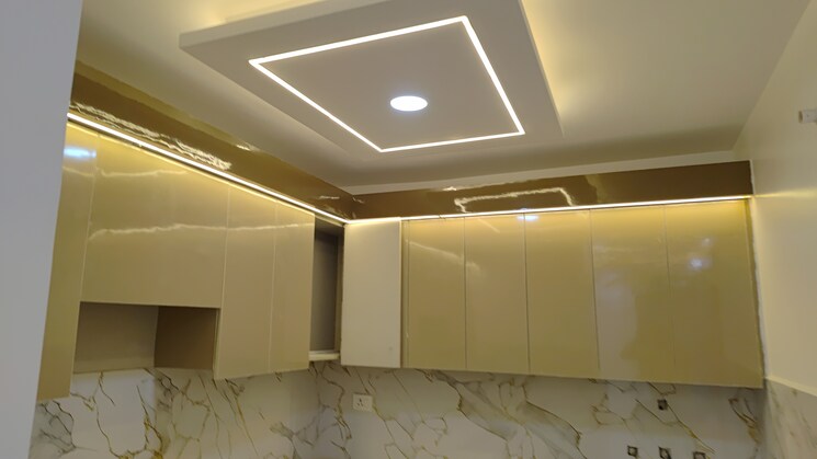 Kitchen, dwarka mor 4 Bedroom 125 Sq.Yd. Builder Floor In Dwarka Mor Delhi 8982830