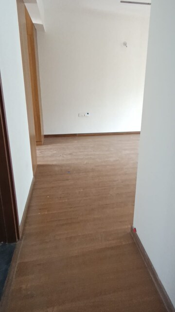 2 BHK Apartment For Rent in Godrej Woods, Sector 43