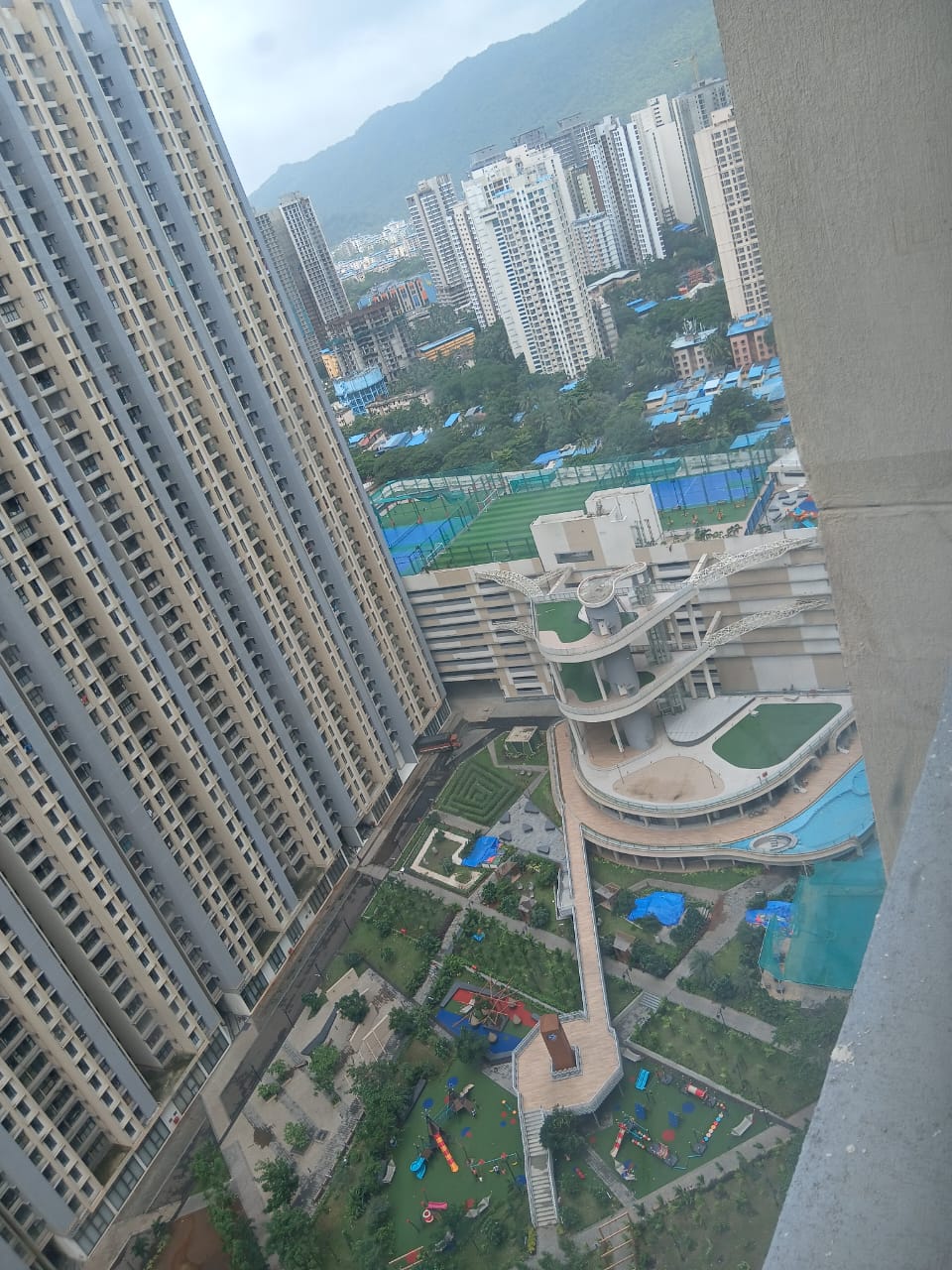 1 BHK Apartment For Rent in Raymond Ten X Vibes