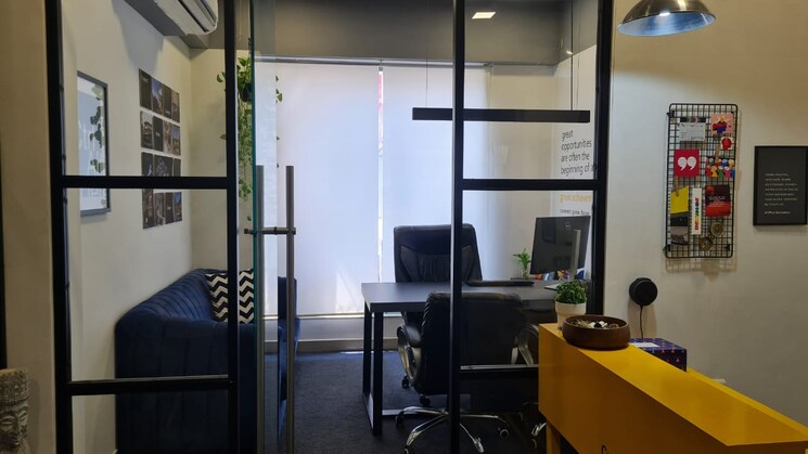 Team Area, pal Commercial Office Space 230 Sq.Ft. In Pal Surat 8982925