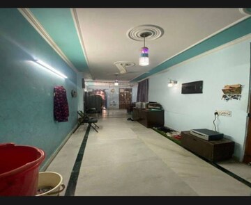 Gym in 3 BHK Builder Floor at Govindpuri – for Rent
