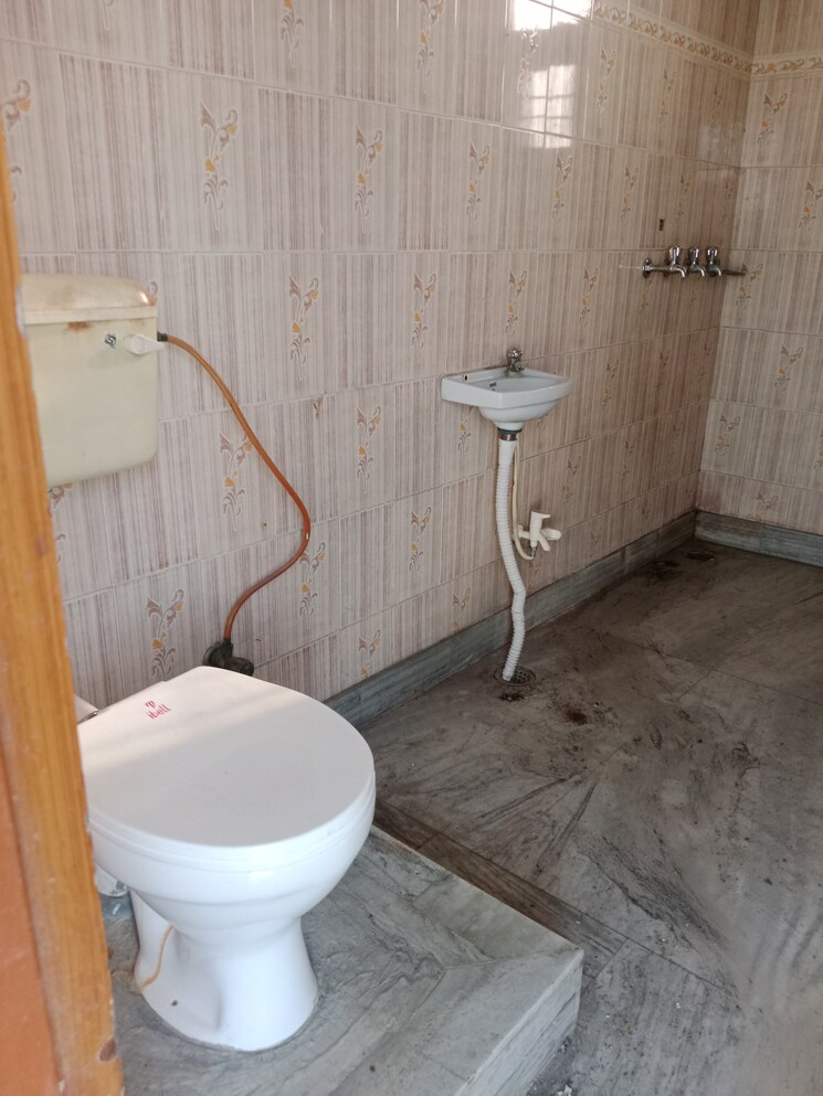 Bathroom, sector 18 1 Bedroom 225 Sq.Ft. Builder Floor In Sector 18 Panipat 8982939