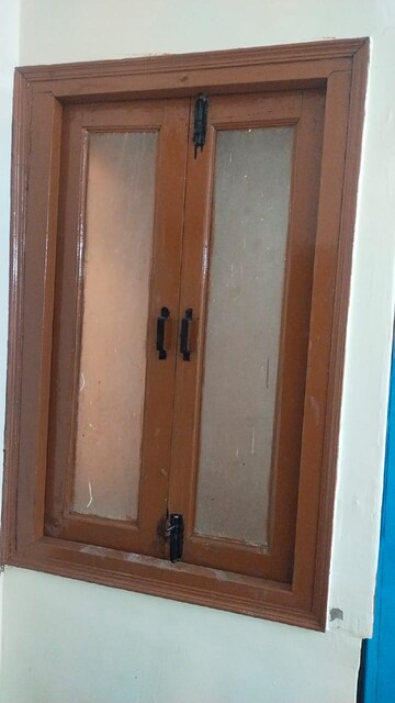 Building Lobby in 1 BHK Builder Floor at Govindpuri – for Rent