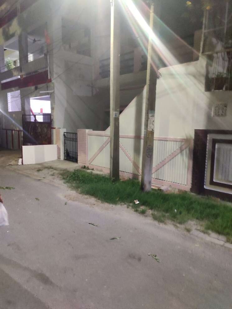 Exterior View, aliganj 2.5 Bedroom 1000 Sq.Ft. Independent House In Aliganj Lucknow 8982963