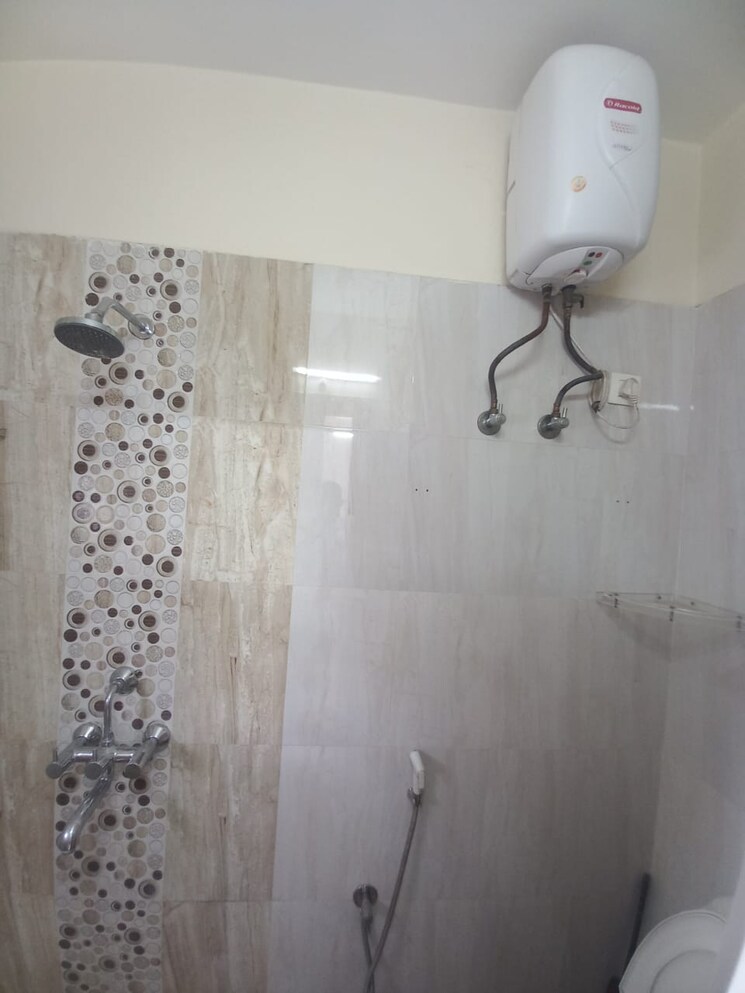 Bathroom, narsingi 3 Bedroom 1600 Sq.Ft. Apartment In Narsingi Hyderabad 8982967