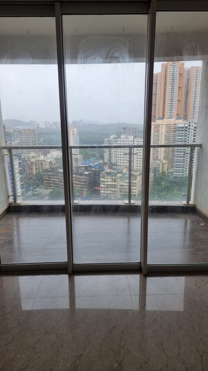 2 BHK Apartment For Sale in JP Decks, Goregaon East