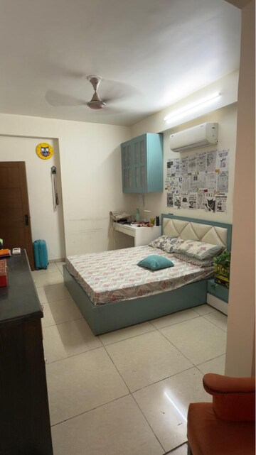 3.5 BHK Apartment For Sale in Ajnara Daffodil, Sector 137