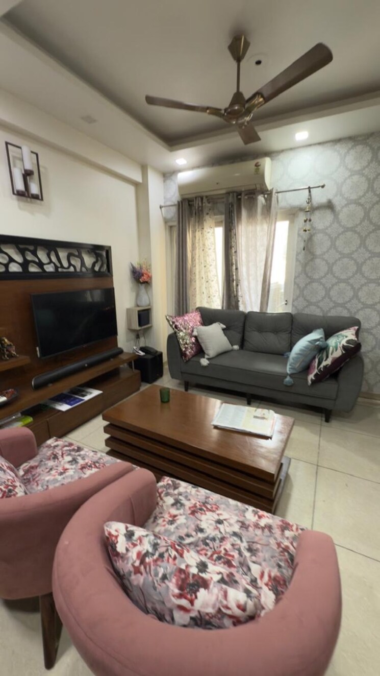 Living Room, ajnara-daffodil 3.5 Bedroom 1576 Sq.Ft. Apartment In Sector 137 Noida 8983000