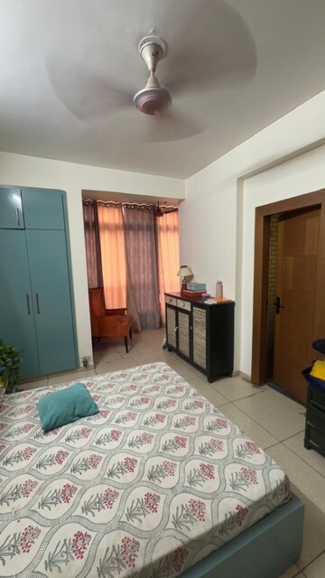 Bedroom in 3.5 BHK Apartment at Ajnara Daffodil, Sector 137 – for Sale