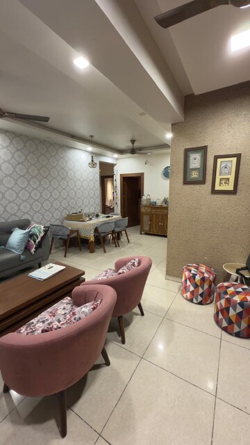 Living Room in 3.5 BHK Apartment at Ajnara Daffodil, Sector 137 – for Sale
