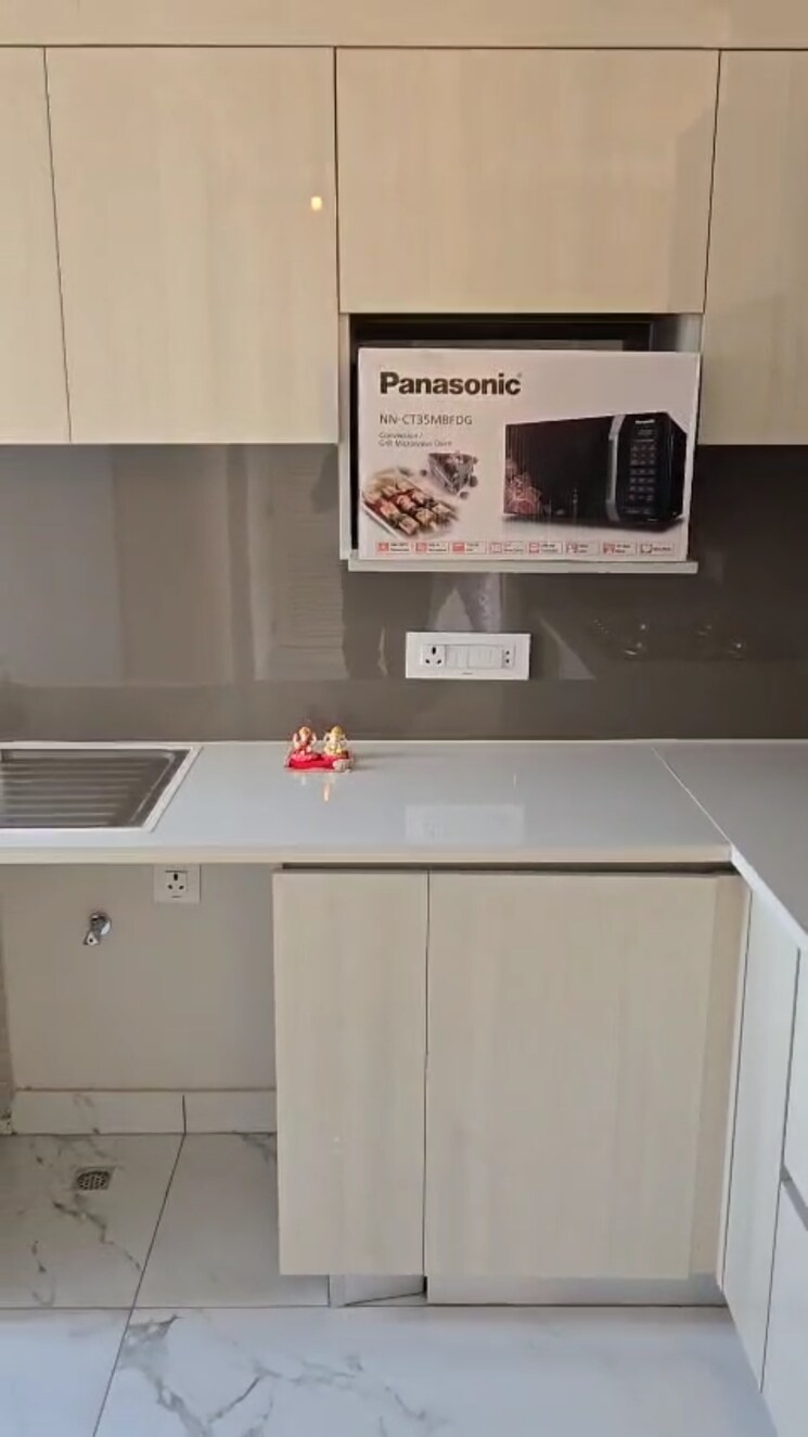 Kitchen, central-park-cerise-suites 3 Bedroom 1785 Sq.Ft. Builder Floor In Sohna Sector 33 Gurgaon 8983024