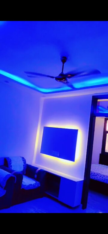 Living Room in 2.5 BHK Builder Floor at Uttam Nagar – for Rent