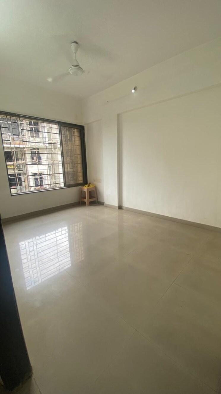 Room, shanti-apartments-kandivali-west 2 Bedroom 625 Sq.Ft. Apartment In Kandivali West Mumbai 8983064