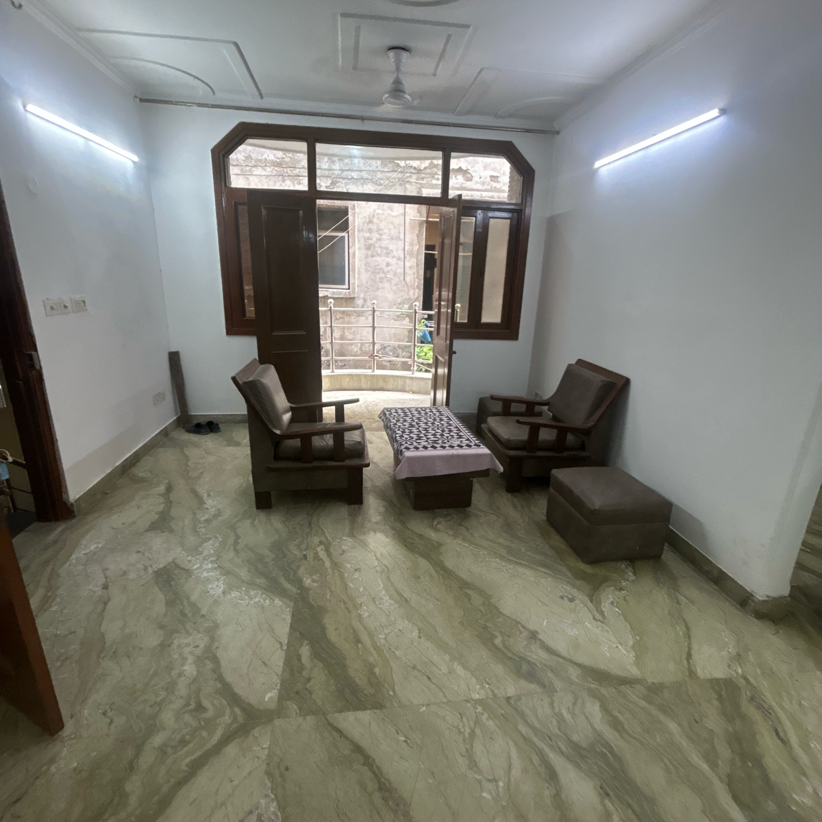 2 BHK + Pooja Room Builder Floor For Rent in Kotla Mubarakpur 