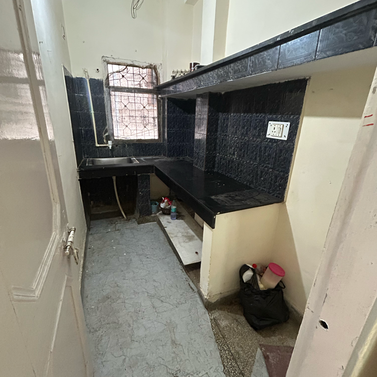 2 BHK + Pooja Room Builder Floor For Rent in Kotla Mubarakpur 